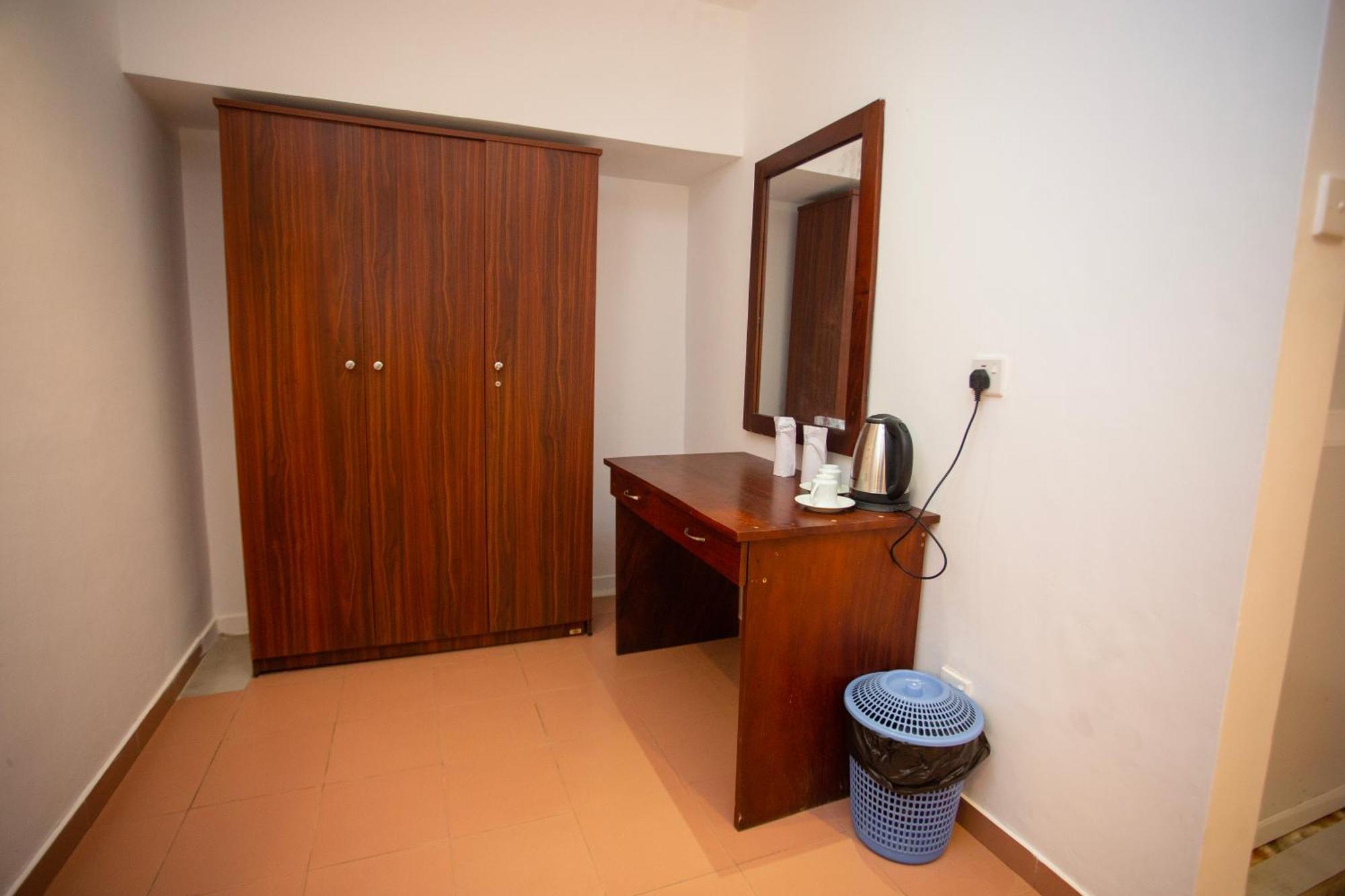 Lucky Seven Hikkaduwa Hotel Luaran gambar