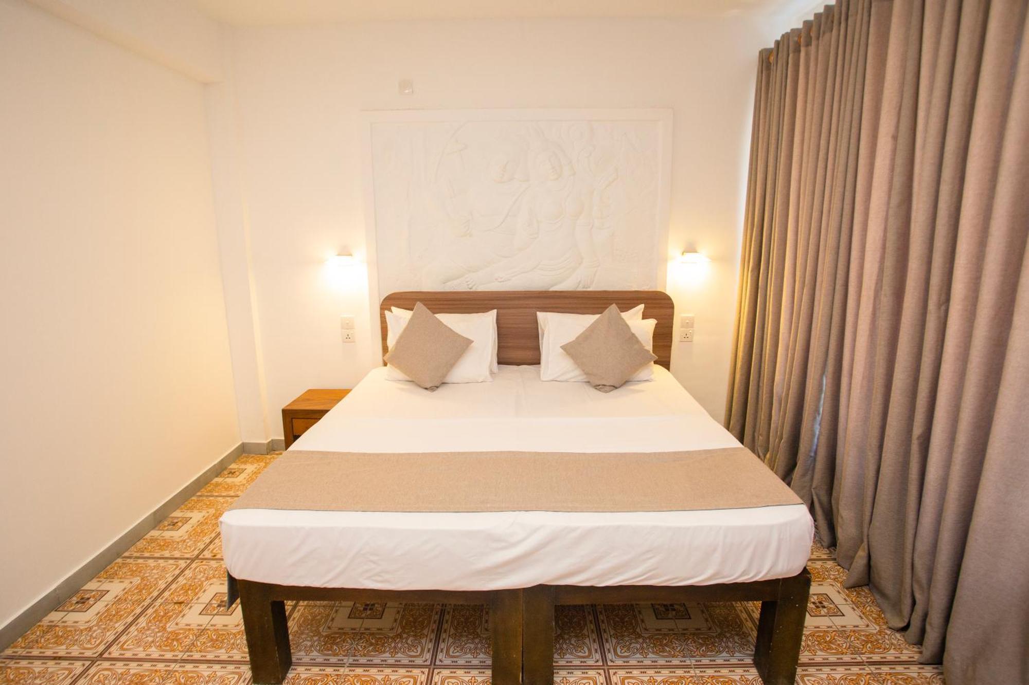 Lucky Seven Hikkaduwa Hotel Luaran gambar